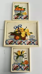 Set 3 Filati Crewel Vintage Completi Cornici Arte Parete Frutta Colorata Fattoria - Foto 1 di 19