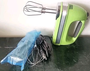 KitchenAid Hand Mixer 9 Speed Lime Green Retro Discontinued Color KHM926QGA - Picture 1 of 6