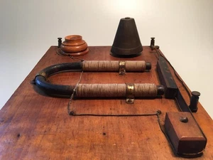 Antike Elektrische Klingel / Lehrmodell / Schulmodell / Klingelmodell um 1900 - Foto 1 di 8