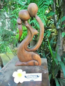 Abstract Sculpture LOVING COUPLE Hand Crafted Wood Statue - 40cm - Foto 1 di 6