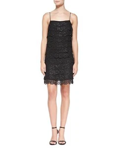 Diane von Fürstenberg schwarz Sterne Spitze abgestufter Riemen S/L Kleid $ 598 neu mit Etikett L - Bild 1 von 11