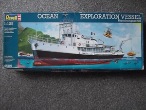 Revell Ocean exploration vessel ( Calypso ) 1:125 - Bild 1 von 5