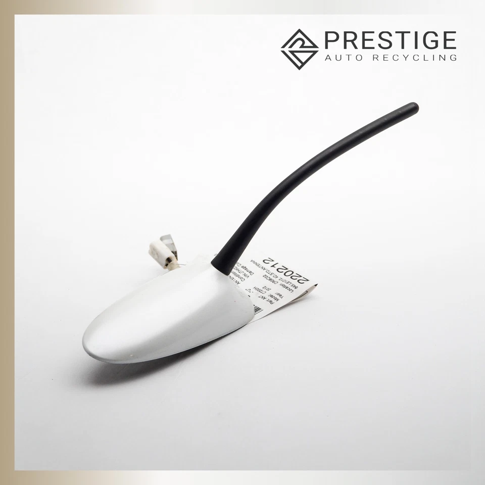 Antena de radio de techo Lexus CT200h 2011-2013 86760-76010-A0 OEM Foto 1 de 4