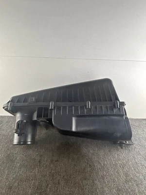 BMW X5 F15 2016 Petrol/electricity air filter box 8603092 PIP264 - Image 1 of 4