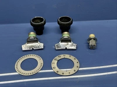 Vintage Samsung Celebrity Small TV REPLACEMENT KNOBS Retro Video Gaming - Image 1 of 4