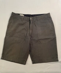Volcom Shorts Men Size 36 Black Chino Skater Skateboard Rad - Picture 1 of 9