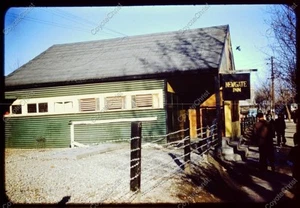 1954 35 mm extensión Newgate Inn ~ Seúl Corea cerca del Palacio Changdeokgung Kodachrome - Imagen 1 de 1