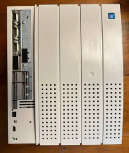 Lenze EVF9327-EV Frequency Inverter 33.9327VE.7C.73 FREQUENCY INVERTER NEW / NEW - Picture 1 of 2