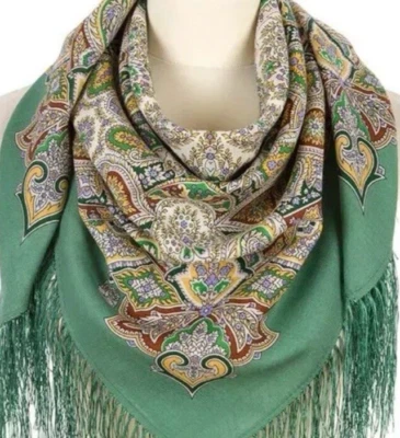 35” Scarf  100% merino wool Russian square shawl green Pavlovo Posad floral 2077 - Image 1 of 4