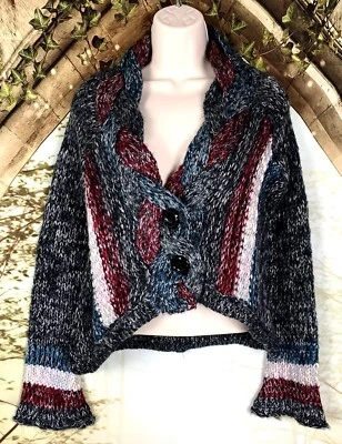 CÁRDIGAN CORTO a Rayas Gris y Rojo Talla M HILOS SAGRADOS con Mangas Campana Nuevo con Etiquetas Foto 1 de 4
