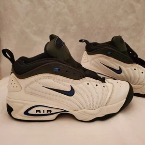 Vintage Nike Air Execute 1998 2000 Sneakers Volleyball Sport Size 9 Men Shoes  - Picture 1 of 24