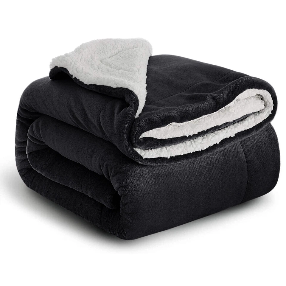 Large Sherpa Fleece Blanket 400 Gsm Super Soft Reversible Warm Sofa Bed Throws - Image 1 of 4