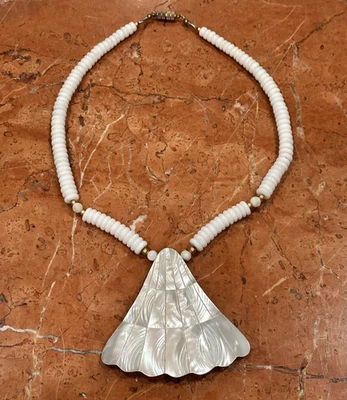 LEE SANDS MOTHER OF PERAL INLAID BLUE BELL FLOWER 2.75" PENDANT 16" Necklace EUC - Image 1 of 4