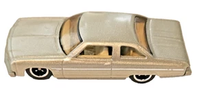 Matchbox 2018 '75 Chevy Caprice Classic loose diecast car - Picture 1 of 5