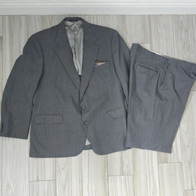 Botany 500 Gladiator 2PC Career Dress Suit Chest 46/Pants: 38x33 Men Gray Pin - Image 1 of 4