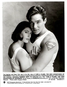 ABC - LOIS & CLARK: LE NUOVE AVVENTURE DI SUPERMAN - DEAN CAIN - FOTO PROMO 1 - Foto 1 di 1