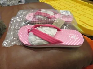 NWT Toddler Girls Pink & White Reef Little Ahi Flip Flops, 5 / 6 - Picture 1 of 3