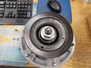 NEW OEM JOHN DEERE #TCA25755 BLADE SPINDLE ASSY FITS 647, 647A, 717, 717A ZTR - Picture 1 of 3