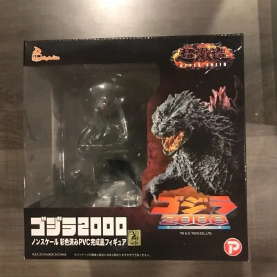 Plex Hyper Solid Godzilla 2000 PVC Statue - Image 1 of 4