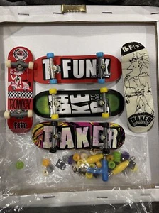 Tech Deck Lot 5 Baker, Flip, T-Funk, Hawk, Figgy, Rowley, Beasley & Wheels . - Picture 1 of 2