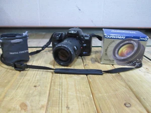 Minolta Maxxum 400si Film Camera w/ AF 35-70 Lens, & Quantaray 28mm-90mm Lens - Picture 1 of 1