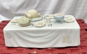 Precious Moments We Gather Together To Ask The Lords Blessing 109762 Table Only - Picture 1 of 8
