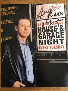 AUTHENTIC LESLIE GRANTHAM AUTOGRAPH (DIRTY DEN IN EASTENDERS) - Picture 1 of 2