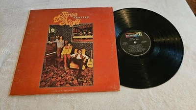 THREE DOG NIGHT IT AINT EASY DS50078 ABC DUNHILL GATEFOLD VINYL LP RECORD - Image 1 of 2