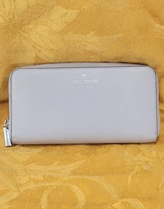 Kate Spade New York große Geldbörse Leder hellgrau umlaufender Reißverschluss Portemonnaie gebraucht, in einwandfreiem Zustand - Bild 1 von 16