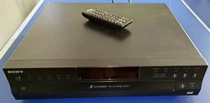 SONY CDP-CE500 5 Disc CD Changer Player FOR PARTS OR REPAIR With Remote - Picture 1 of 10
