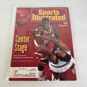 May 17 1993 Hakeem Olajuwon Houston Rockets Basketball Sports Illustrated HOF - Picture 1 of 6