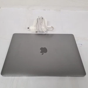 MacBook Pro (13-inch, 2019, Four Thunderbolt Ports) i5, 8GB/256GB SSD *C-GRADE* - Picture 1 of 20