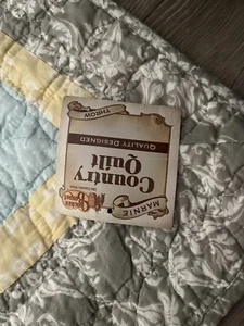 NWT CRACKER BARREL Marnie QUILTED Throw - Picture 1 of 4