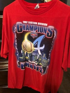 Men's 1997 Eastern Division Champions Atlanta Braves Red T-shirt Size XL - Picture 1 of 3