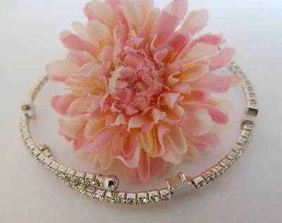 Pierre Lang schöne silberfarbene Armspange  ca. 5,5 cm kann man erweitern - Bild 1 von 2