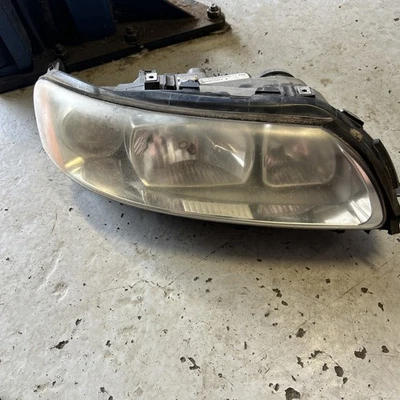 Faro halógeno lado pasajero derecho rf para 05-07 Volvo V70 XC70 - VER DETS Foto 1 de 3