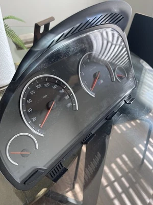 Velocímetro de clúster M5 F10 para BMW F10 F11 serie 5 M5 F10 F06 F12 F13 M6 M5 Foto 1 de 2