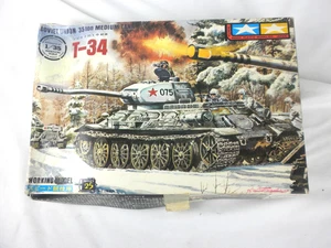 RARE Vintage 1960's Tamiya Mokei Soviet Union T-34 Med. Motorized Tank 1/35 Kit - Picture 1 of 10