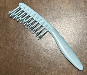 Conair Volumen Wurzel Booster Haken Haarkamm Kunststoff konturierter Griff EUC - Bild 1 von 8
