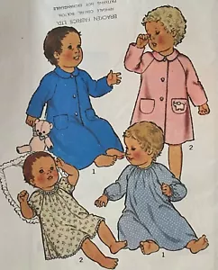 VINTAGE 1978 STYLE BABY NIGHTDRESS CHRISTENING GOWN PATTERN 2551 SIZE 6 MONTH - Picture 1 of 2
