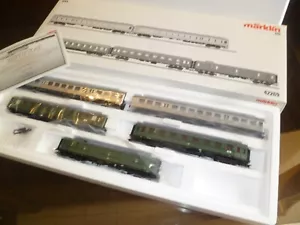 HO MARKLIN COFFRET ENSEMBLE DE 5 wagons ref 42269 - Foto 1 di 3