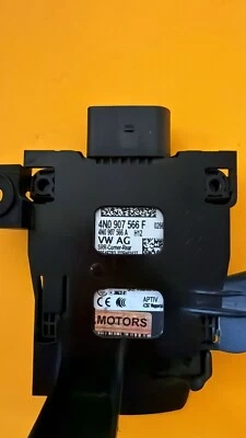 19 21 23 AUDI A6 QUATTRO LEFT SIDE REAR BLIND SPOT RADAR MODULE 4N0 907 566 F - Image 1 of 4