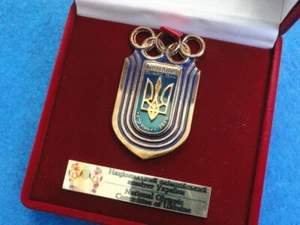 Distintivo Spilla Olimpiadi 2010 Vancouve NOC "Amico del NOC dell'Ucraina - Foto 1 di 5