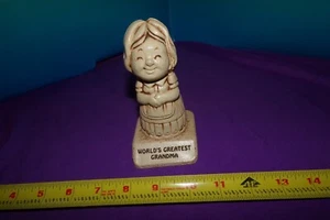 World's Greatest Grandma Gift Vintage 1979 Berries Resin Figurine 583 Paula - Picture 1 of 6