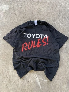 VTG Toyota Shirt Mens Large Black Rules! Graphic Tee Automotive Car T-Shirt Prom - Picture 1 of 9