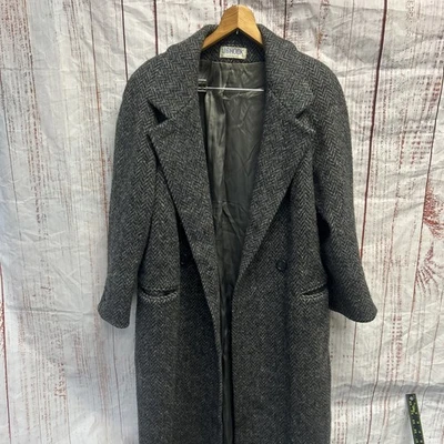 Abrigo de lana JG Hook decoloración cerca del cuello Foto 1 de 4