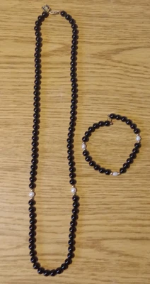 AT&T Black/Pearl/Gold Beaded Necklace & Bracelet 14K Gold Clasp I.S.P. - Image 1 of 4