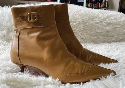 VTG Christian Louboutin Size 39 US 9 Leather Ankle Kitten Heel Boots Camel Brown - Image 1 of 4