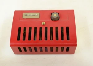 Honeywell T631A1113 (T631A 1113) Regolatore di temperatura agricoltura - Foto 1 di 5