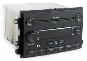 Ford Fusion Milan 2006 radio AMFM de 6 discos CD entrada auxiliar PN 6E5T-18C815-AH sin reloj - Imagen 1 de 6